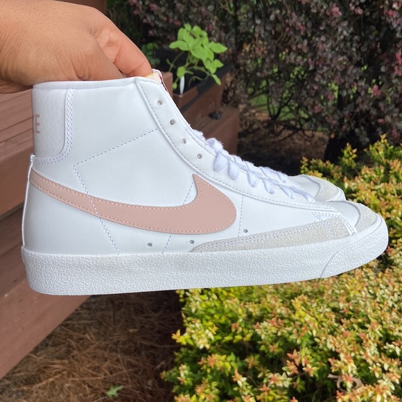 Nike Blazer Mid 77 Women’s Size 9.5 Sneakers White/Summit Pink - Picture 8 of 12